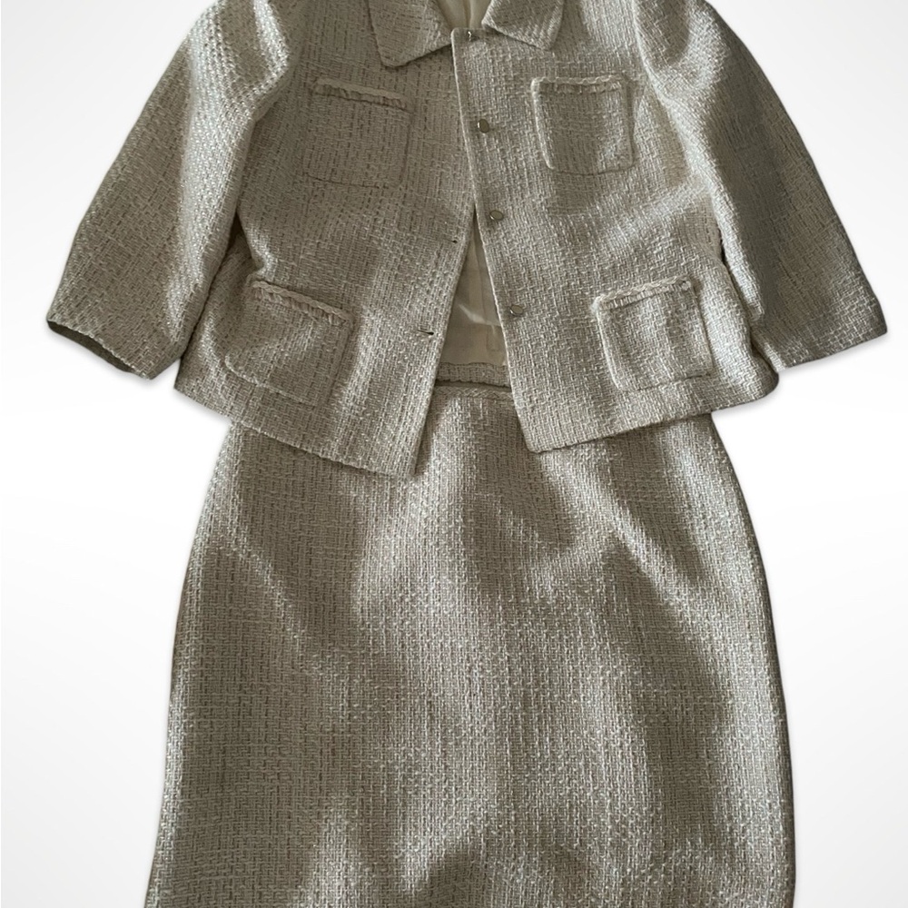Tahari Cream Tweed Skirt Suit